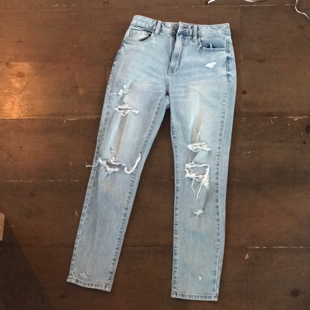 Super High Rise Mom Jeans by Eunina